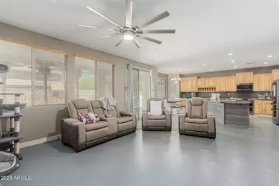 14604 W Banff Lane, Surprise, AZ 85379 - Photo 9