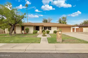 1464 N 24th St, Mesa, AZ 85213 - Photo 1