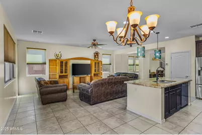 21341 N Liles Lane, Maricopa, AZ 85138 - Photo 19