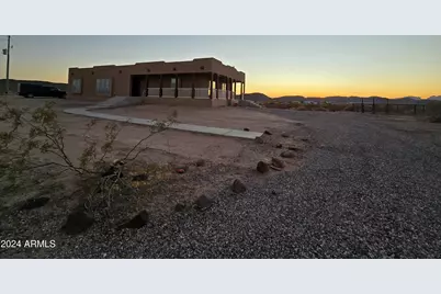 7126 S Wintersburg Road, Tonopah, AZ 85354 - Photo 45