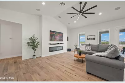 22145 W Harwell Road, Buckeye, AZ 85326 - Photo 19