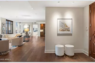 2402 E Esplanade Lane #1101, Phoenix, AZ 85016 - Photo 9