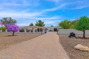 6831 E Paradise Dr, Scottsdale, AZ 85254 - Photo 71