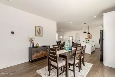 52819 W Quail Court, Maricopa, AZ 85139 - Photo 9