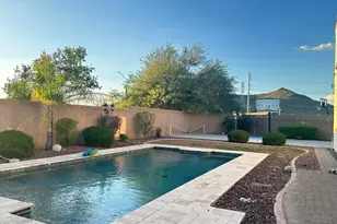 2405 East Charlotte Dr, Phoenix, AZ 85024 - Photo 23