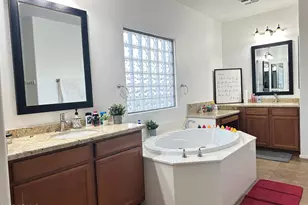 2405 East Charlotte Dr, Phoenix, AZ 85024 - Photo 31