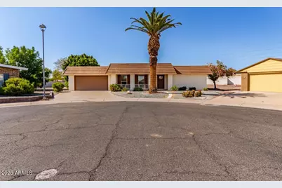 16853 N Meadow Park Drive, Sun City, AZ 85351 - Photo 1