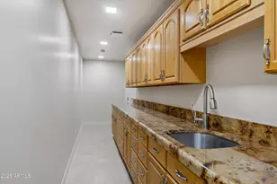 2221 E Vista Ave, Phoenix, AZ 85020 - Photo 35