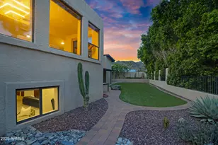 2221 E Vista Ave, Phoenix, AZ 85020 - Photo 11