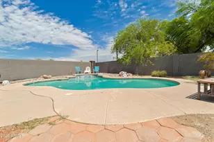 2833 S Martingale Rd, Gilbert, AZ 85295 - Photo 33