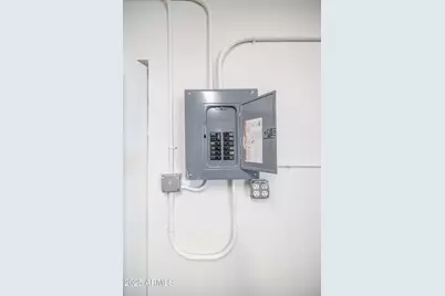 2423 W Campbell Avenue, Phoenix, AZ 85015 - Photo 33