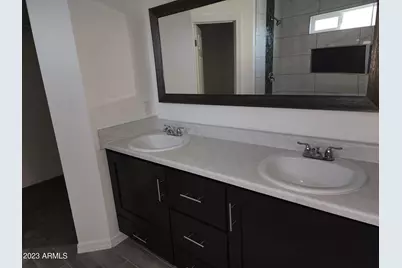 13905 S Avalon Road, Arizona City, AZ 85123 - Photo 7