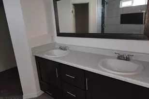 13905 S Avalon Rd, Arizona City, AZ 85123 - Photo 7