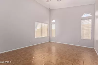 208 E Devon Drive, Gilbert, AZ 85296 - Photo 15