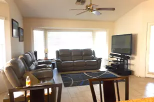 8701 W Behrend Dr, Peoria, AZ 85382 - Photo 3