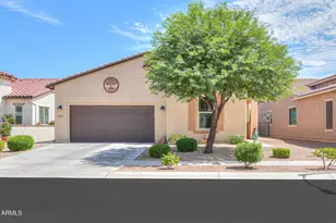 370 N Rainbow Way, Casa Grande, AZ 85194 - Photo 1