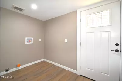 8011 E 5th Avenue, Mesa, AZ 85208 - Photo 25