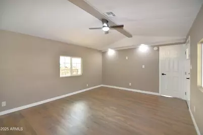 8011 E 5th Avenue, Mesa, AZ 85208 - Photo 9