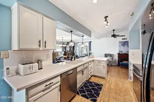 17602 N Desert Glen Dr, Sun City West, AZ 85375 - Photo 7