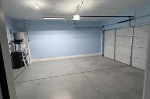 12044 W Melinda Ln, Sun City, AZ 85373 - Photo 17