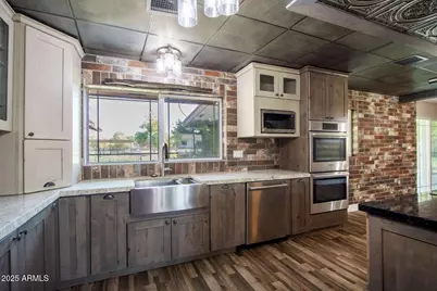 2975 E Campbell Road, Gilbert, AZ 85234 - Photo 7