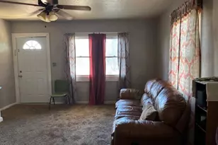 812 N Center Ave, Casa Grande, AZ 85122 - Photo 3