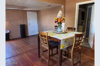 812 N Center Avenue, Casa Grande, AZ 85122 - Photo 9