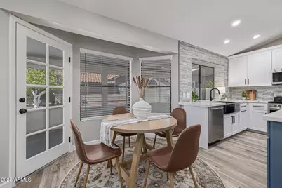 9152 W Oraibi Drive, Peoria, AZ 85382 - Photo 7