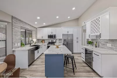 9152 W Oraibi Drive, Peoria, AZ 85382 - Photo 1