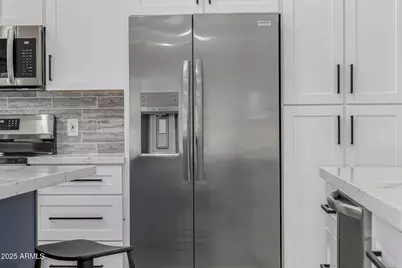 9152 W Oraibi Drive, Peoria, AZ 85382 - Photo 13