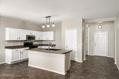 421 E Harold Drive, San Tan Valley, AZ 85140 - Photo 7