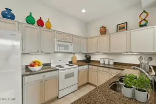 16420 N Thompson Peak Pkwy, Scottsdale, AZ 85260 - Photo 11
