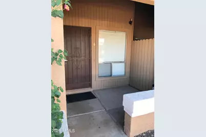 502 W Yukon Drive #6, Phoenix, AZ 85027 - Photo 1