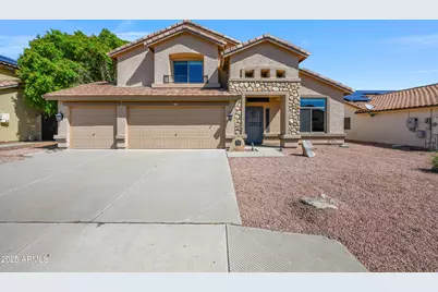 15746 W Central Street, Surprise, AZ 85374 - Photo 1