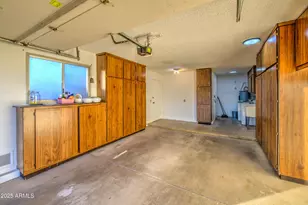 10523 W Highwood Ln, Sun City, AZ 85373 - Photo 25