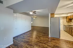 10523 W Highwood Ln, Sun City, AZ 85373 - Photo 9