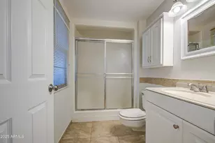 10523 W Highwood Ln, Sun City, AZ 85373 - Photo 17