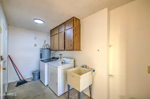 10523 W Highwood Ln, Sun City, AZ 85373 - Photo 33