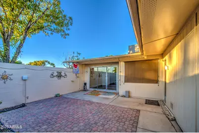 10523 W Highwood Lane, Sun City, AZ 85373 - Photo 25