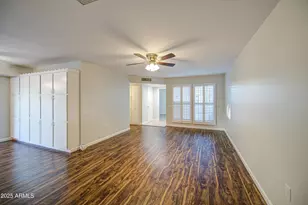 10523 W Highwood Ln, Sun City, AZ 85373 - Photo 11