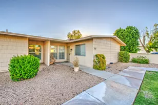 10523 W Highwood Ln, Sun City, AZ 85373 - Photo 1