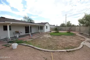 626 W Paseo Way, Tempe, AZ 85283 - Photo 17