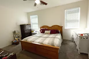 17593 W Daley Ln, Surprise, AZ 85387 - Photo 7