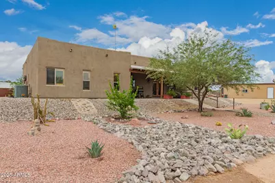 40342 N 253rd Avenue, Morristown, AZ 85342 - Photo 3