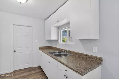 1410 S 24th Avenue #A, Phoenix, AZ 85009 - Photo 3