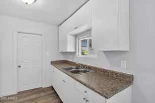 1410 S 24th Ave, Phoenix, AZ 85009 - Photo 3