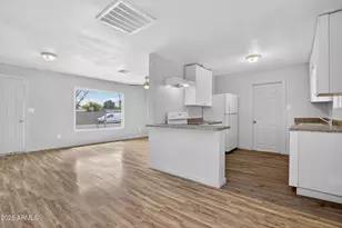 1410 S 24th Ave, Phoenix, AZ 85009 - Photo 9