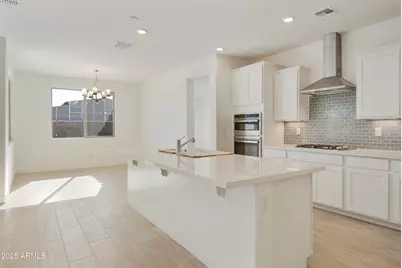 19033 W Rose Lane, Waddell, AZ 85355 - Photo 5