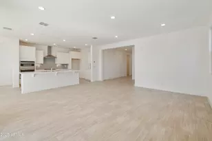 19033 W Rose Ln, Waddell, AZ 85355 - Photo 15