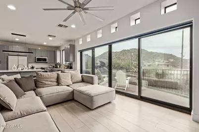 10011 N 1st Avenue, Phoenix, AZ 85021 - Photo 7